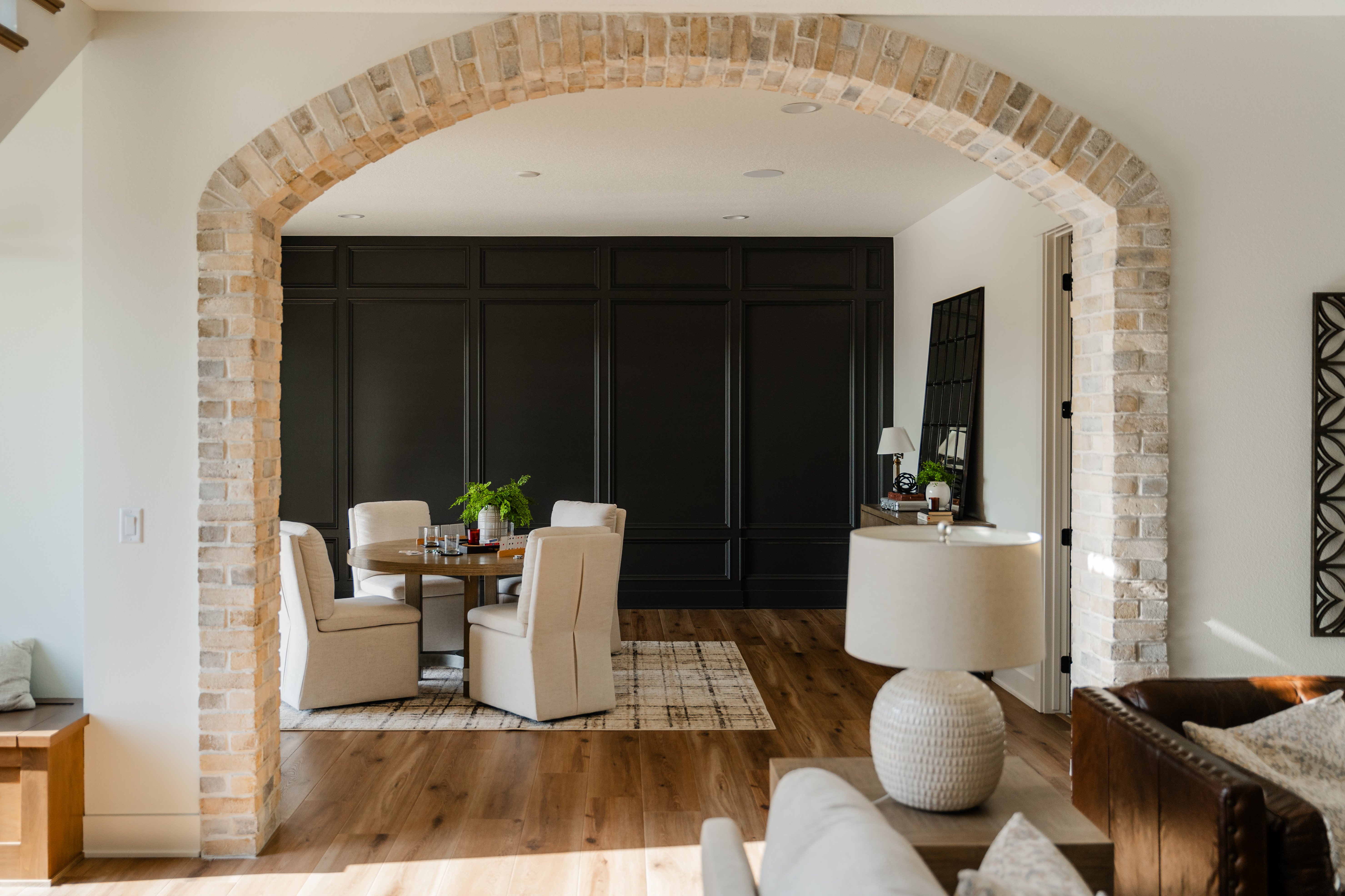 Embarq Interior Details