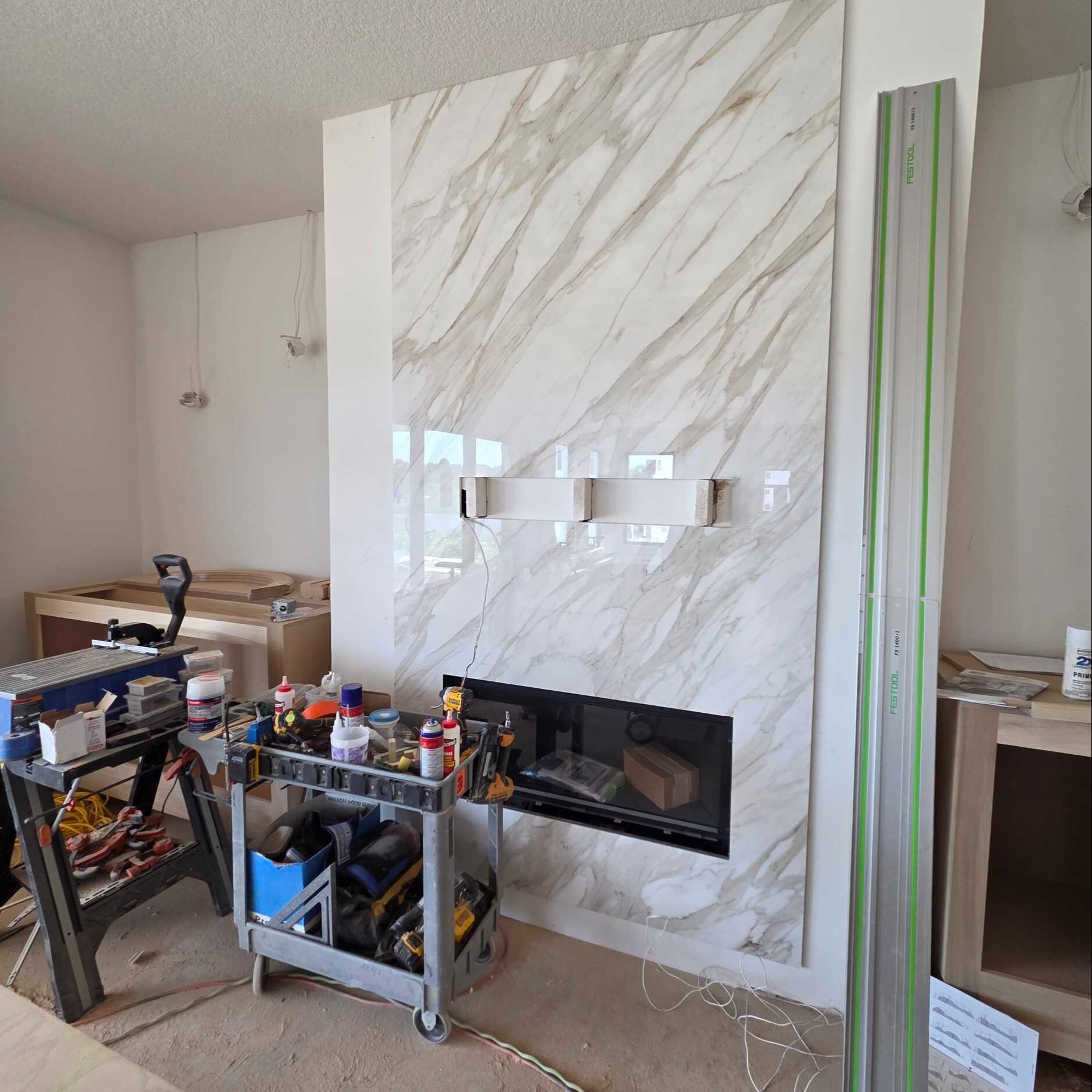 June_Quartz Fireplace